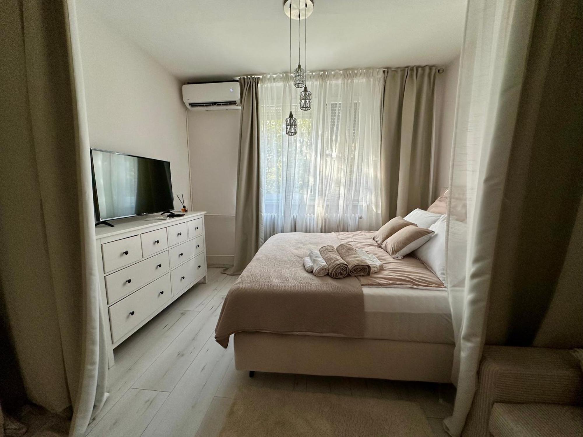 Mate Gold Apartment II Szeged Kültér fotó